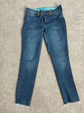 VS Jeans Colombia Embellished Butt Lift Raw Hem Skinny Jeans
